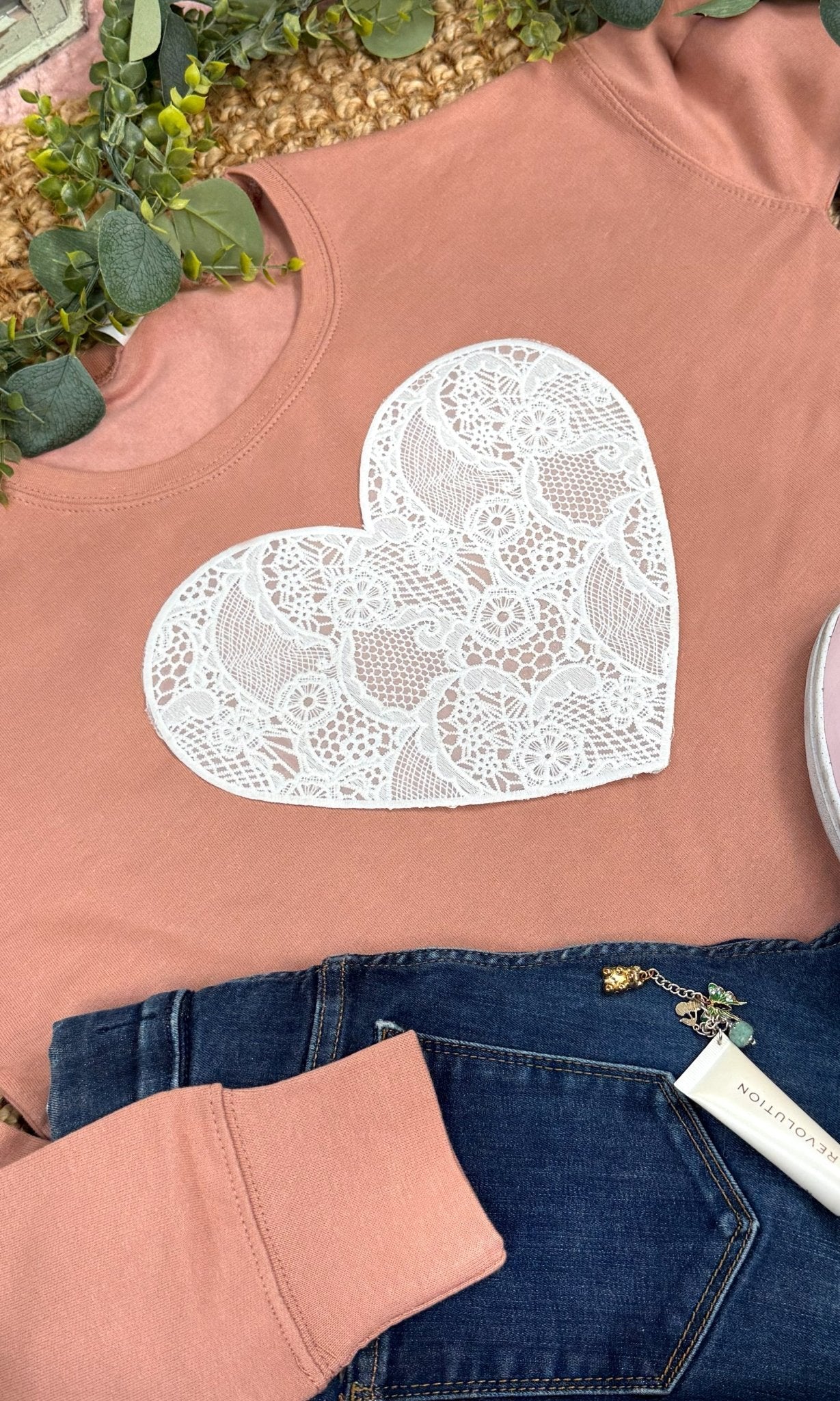 Heart Lace Graphic Cropped Sweatshirt - Free Spirited