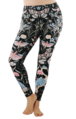 Pretty in Black Printed Yoga Legging - Free Spirited