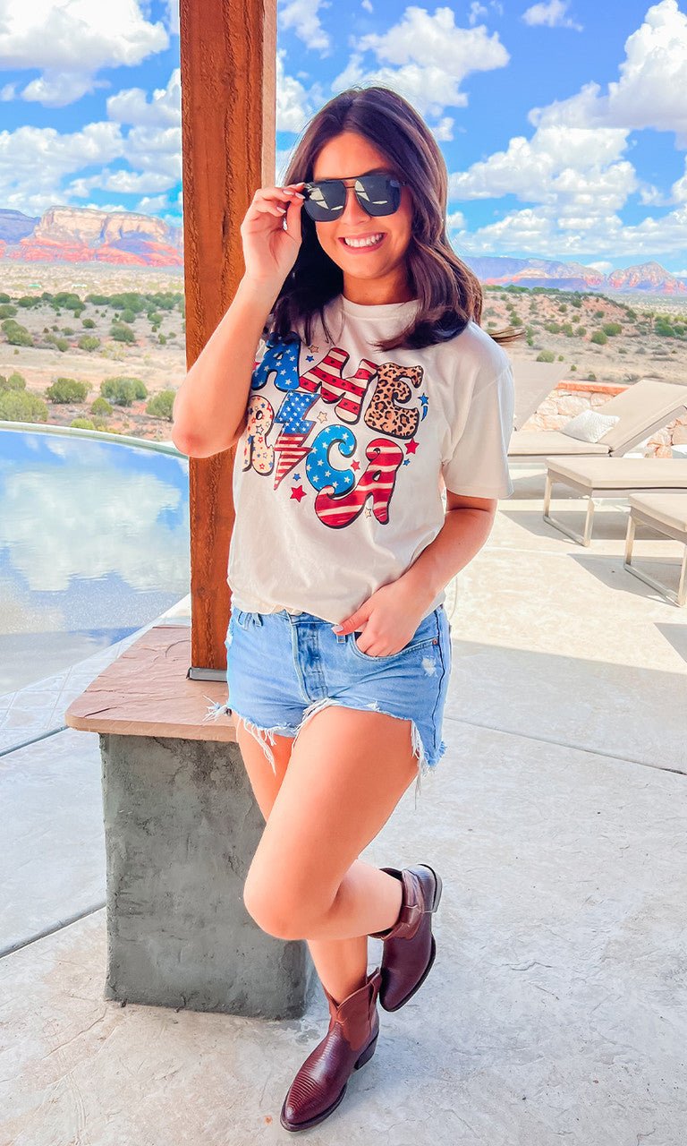 Retro America Graphic T-Shirt - Free Spirited
