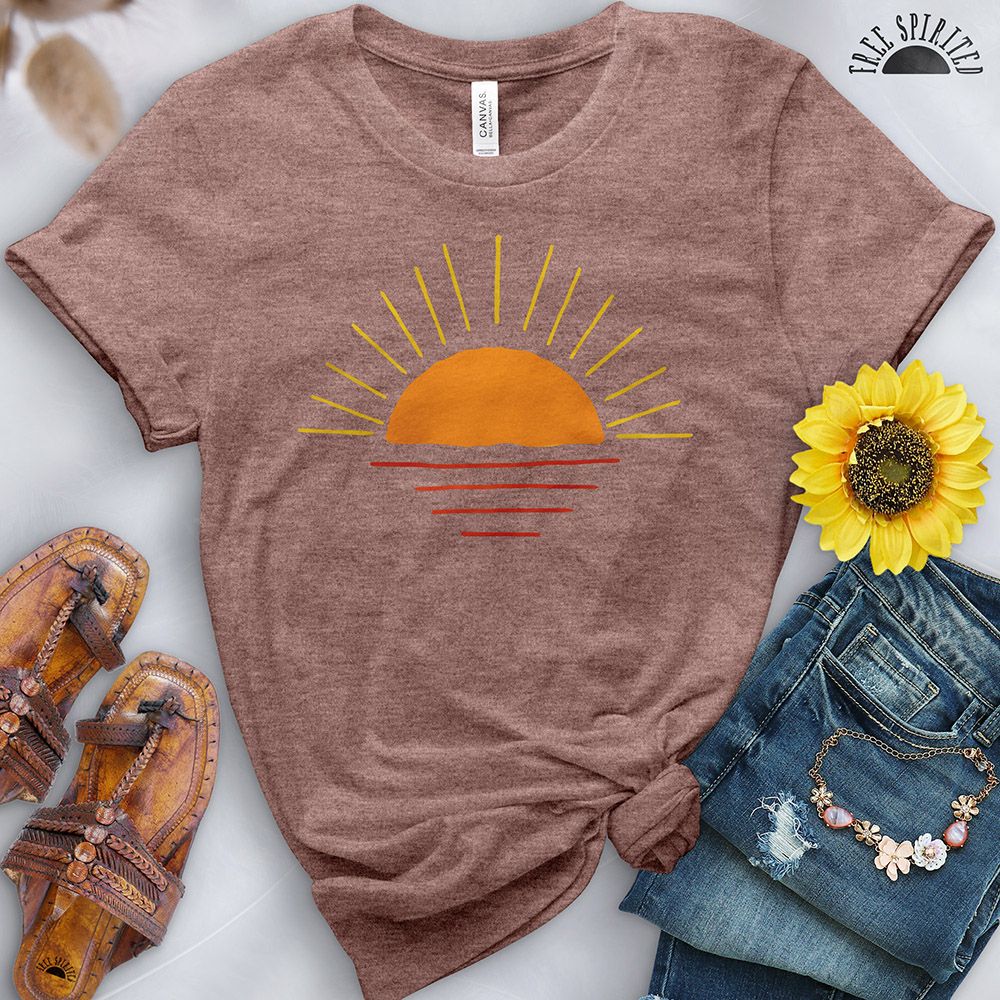 Simple Sunset Tee - Free Spirited