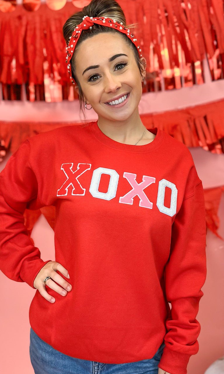 Soft Chenille XOXO Sweatshirt - Free Spirited