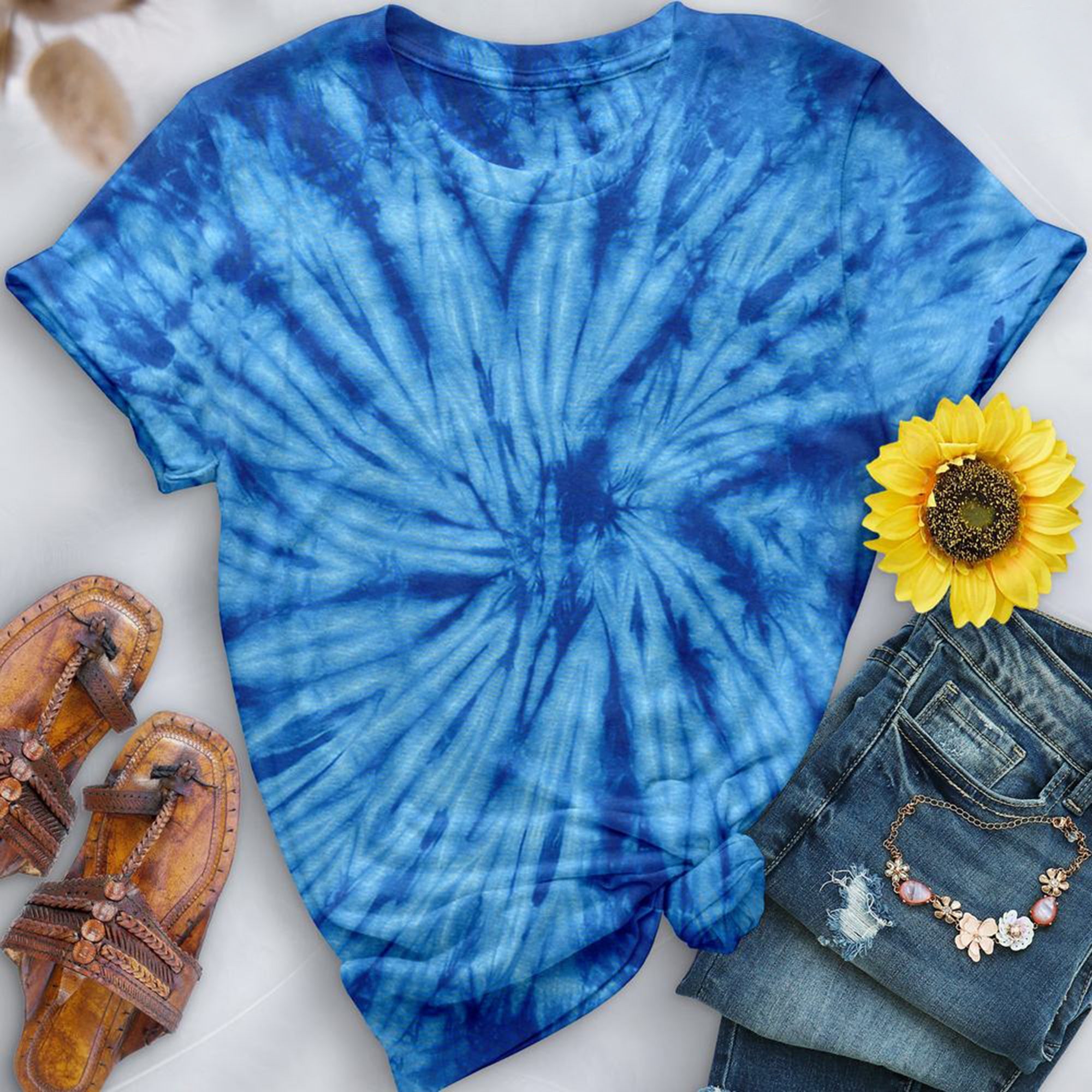Spider Royal Tie-Dye Shirt - Free Spirited