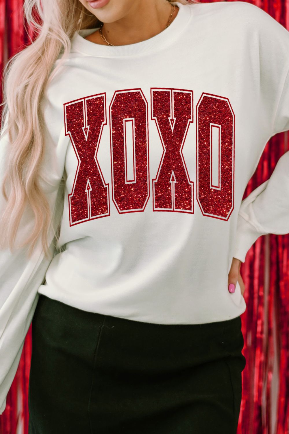 Valentine’s Day XOXO Glitter Round Neck Sweatshirt - Free Spirited