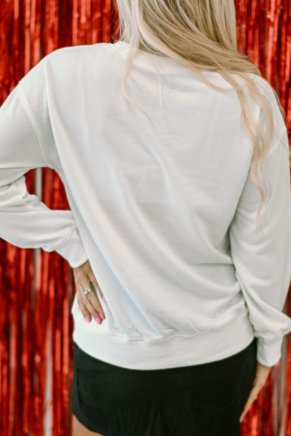 Valentine’s Day XOXO Glitter Round Neck Sweatshirt - Free Spirited