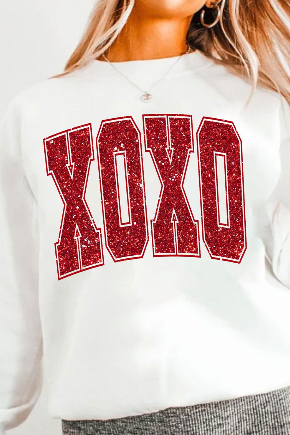 Valentine’s Day XOXO Glitter Round Neck Sweatshirt - Free Spirited